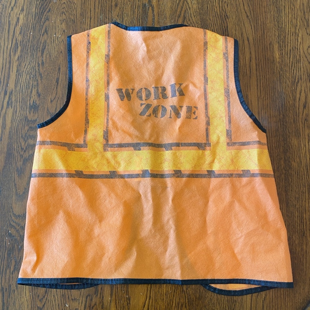 Boy’s Tigerdoe Construction Vest Costume